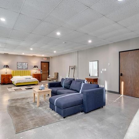 Calgary Connect Hostel Екстериор снимка