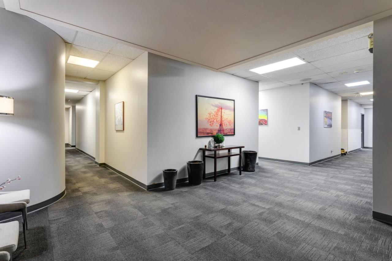Calgary Connect Hostel Екстериор снимка