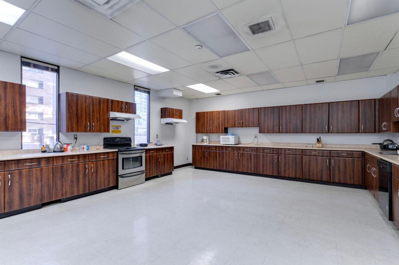 Calgary Connect Hostel Екстериор снимка